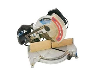 114. DELTA 10 Compound Miter Saw