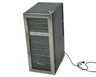 147. EDGE STAR Wine Cooler