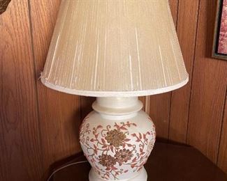 Floral Embossed Table Lamp