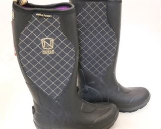 54 - Noble Outfitters Boots Size 8
