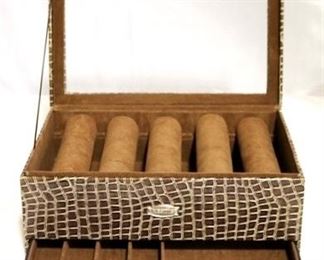 85a - Prestige jewelry chest 6 x 13 3/4 x 9 1/2
