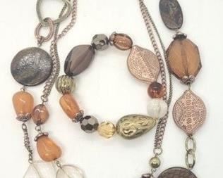 122 - Ruby Road necklace & bracelet 36" necklace stretch bracelet
