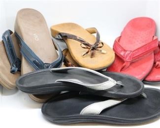 124a - Lot of Flip Flops - size 8 Olukai - 1pair Viocon - 3 pair
