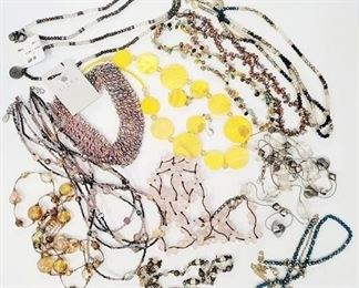 152a - Group jewelry
