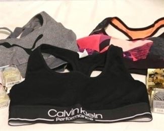 170a - Group of sports bras & hair accessories
