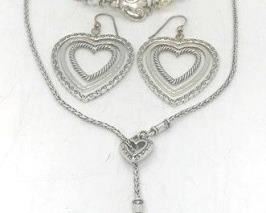 173 - Brighton heart 3 piece jewelry group 16" lariat design necklace 8" bracket
