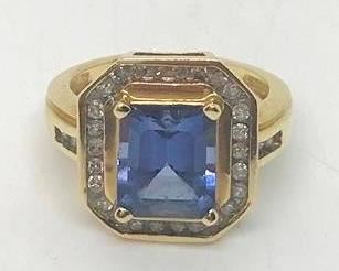 199 - 14K Gold gemstone ring signed AU Copyright Size 6 1/2
