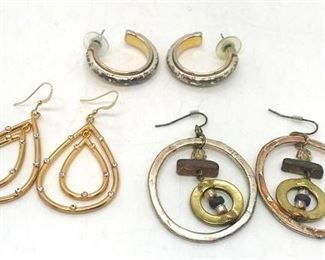 227 - Group of Earrings
