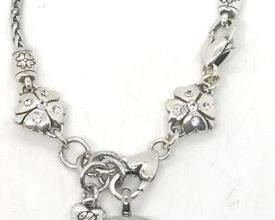 236 - Brighton 4 leaf clover bracelet w/ baker charm
