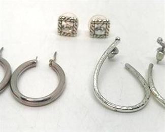 243 - Set of 3 earrings
