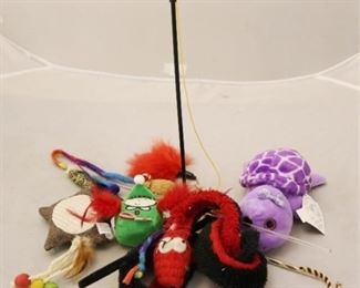 336a - Lot of Kitty Toys