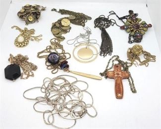 357 - Lot of Assorted Necklaces
