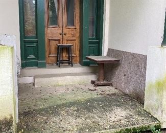 Pub Tables