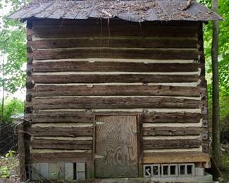 Antique Log Cabin Tobacco Barn
