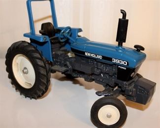 Vintage New Holland 3930 Toy Tractor 