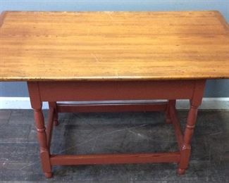 ANTIQUE RED TAVERN TABLE 1 DRAWER