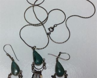 TURQUOISE NECKLACE & EARRINGS