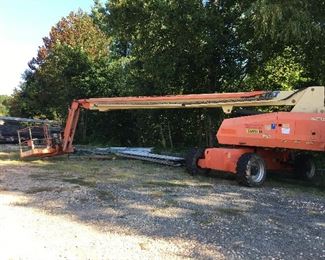JLG 86 BOOM LIFT, 856000RA, CHERRY PICKER,