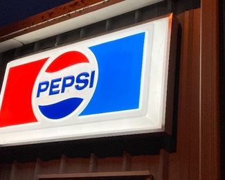 Very Nice Lighted Pepsi Sign...Works great....Firm Pricing...