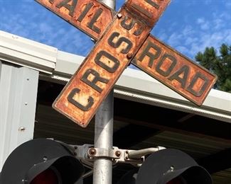 Original RailRoad Crossing Lighting.  Not Hooked up to light, "crossing" sign repaired. Will Have Firm Pricing On the item unless otherwise negotiated....