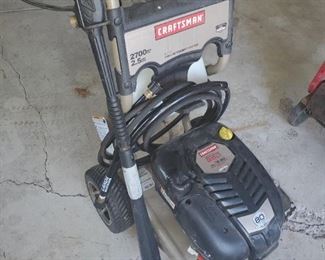 craftsman 2700 psi 2.5 GPM pressure washer