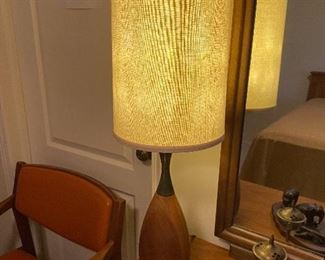 full view of lamp shape