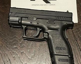 Springfield Armory XD-9 Sub Compact (9MM Caliber)
