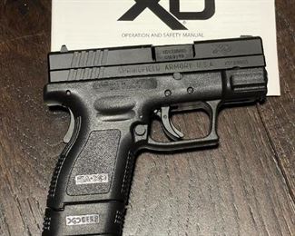 Springfield Armory XD-9 Sub Compact (9MM Caliber)
