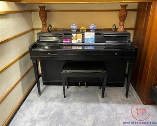 Vintage Wurlitzer Piano (Model 2160) in Ebony Finish