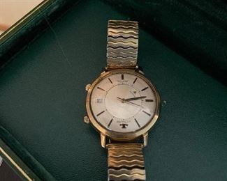 Vintage Men's LECOULTRE Automatic Memovox Alarm + Date Wristwatch (Gold Filled Case) - WORKS