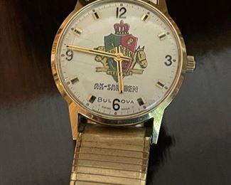 Vintage Men’s Bulova AKSARBEN Watch