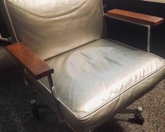 GEORGE NELSON Herman Miller Steel Frame Office Chair in Unusual Silver Leather