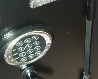 Sentry Combination Safe