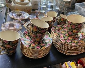 Royal Winton English Rose Beeston cups & saucers, plates