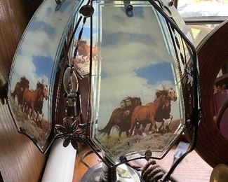 horse touch lamp