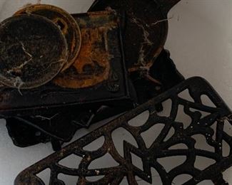 Miniature doll house toys