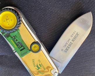 Franklin MInt John Deere Pocket Knife
