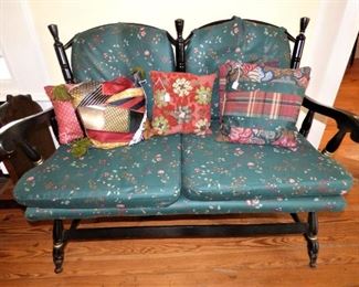Colonial Settee