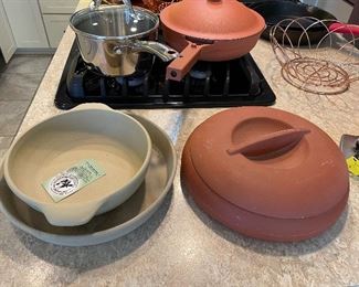 Emerson Creek Pottery (2) set; tortilla baker; handled baker 