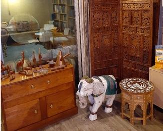 elephant sculpture, wooden carved room dividers, Taj Mahal table