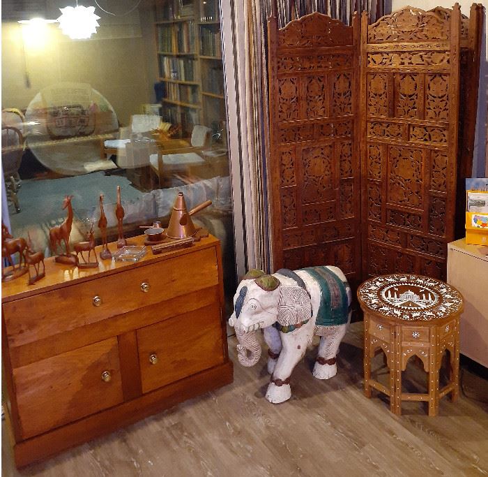 elephant sculpture, wooden carved room dividers, Taj Mahal table