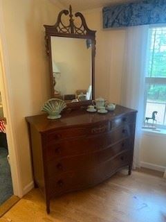 Dresser from Thomasville Chair Company