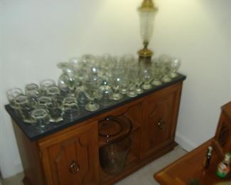 oak bar, glassware 