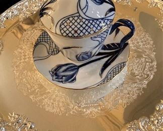 Tea cup; silverplate tray