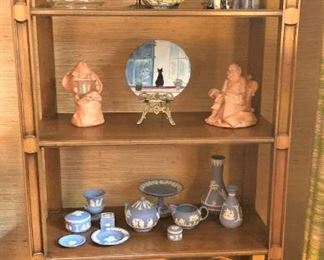 Five-shelf etagere 