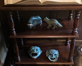 Small 4-shelf side table