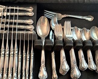 Set of sterling silver dinnerware "Chantilly" by Gorham (plus serving pieces)