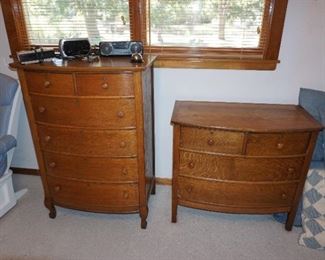 chest of drawers, bureau