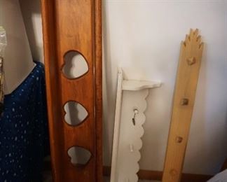 wall display shelves