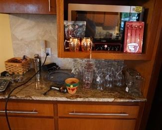 stemware, wine charms